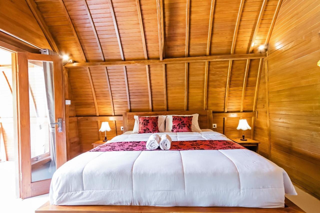 Kelingking Mesari Villa And Spa Batumadeg エクステリア 写真