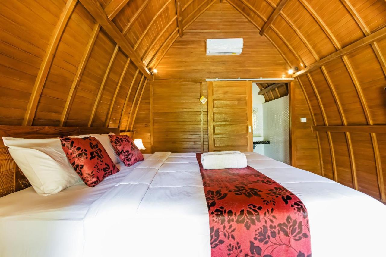 Kelingking Mesari Villa And Spa Batumadeg エクステリア 写真