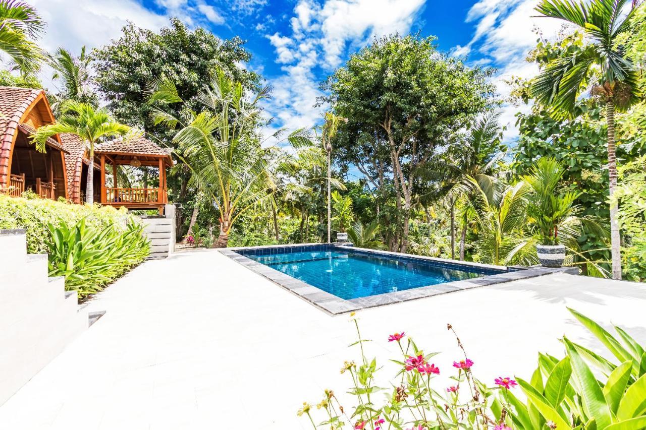 Kelingking Mesari Villa And Spa Batumadeg エクステリア 写真